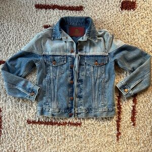 Jordache Light Marble Oversized two-tone denim jacket